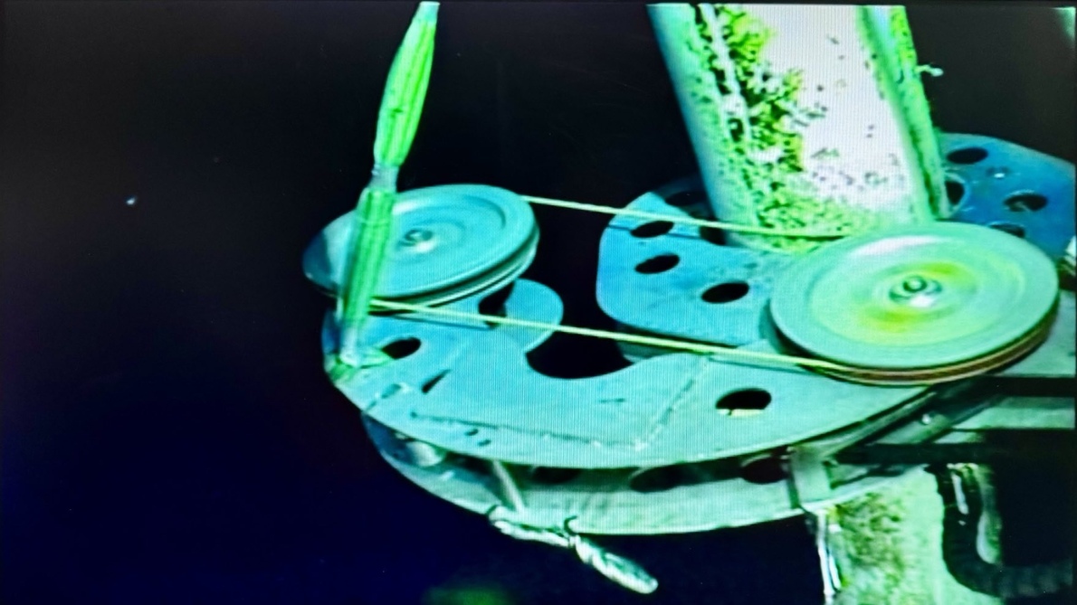 Riser Cutting Cut In Progrss ROV Image (2)