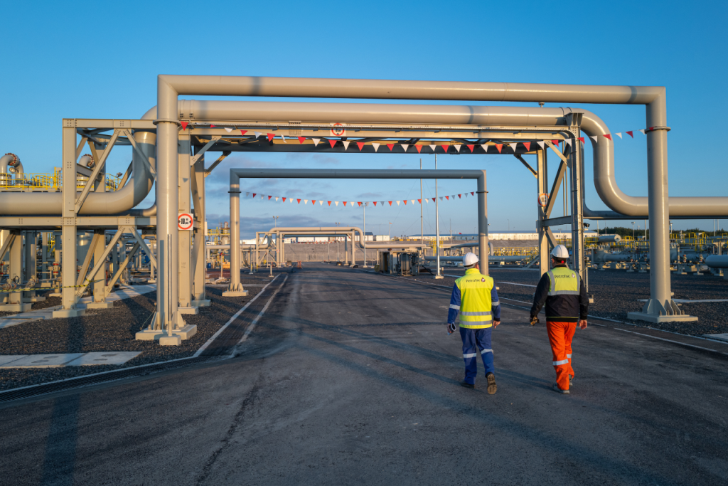 Two Petrofac employees at TurkStream site